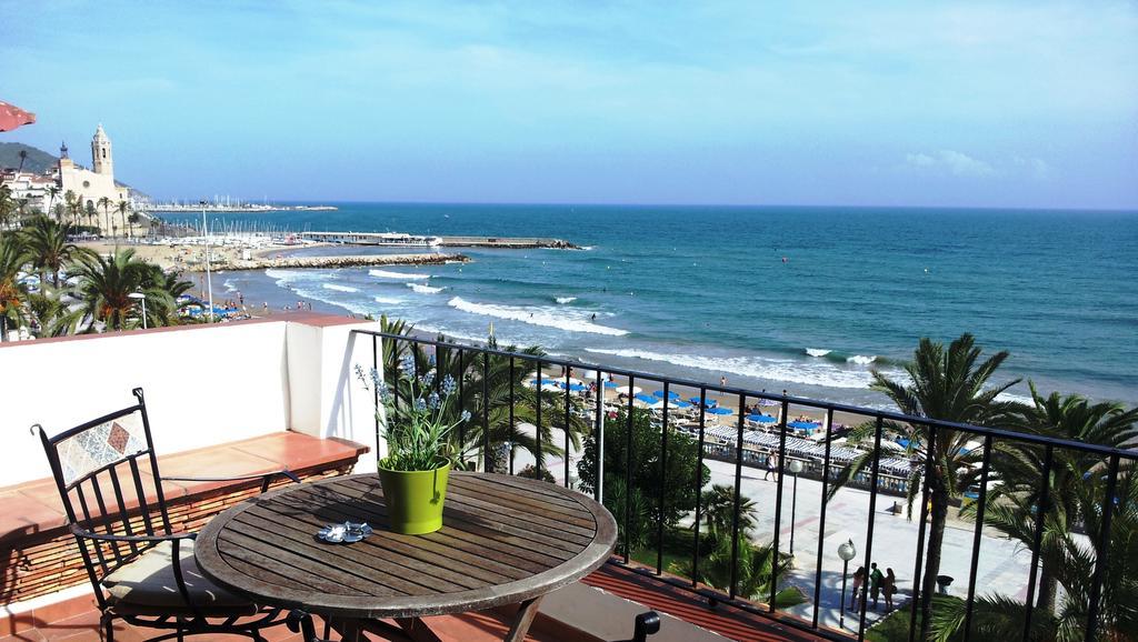 Apartaments Mare Nostrum Sitges Rum bild
