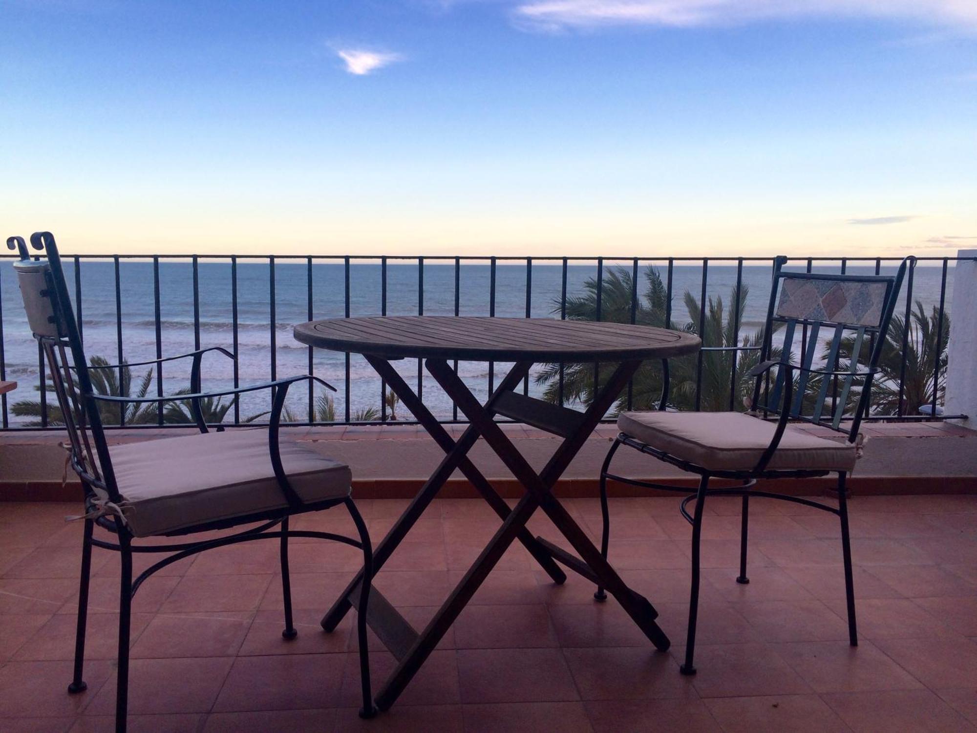 Apartaments Mare Nostrum Sitges Rum bild