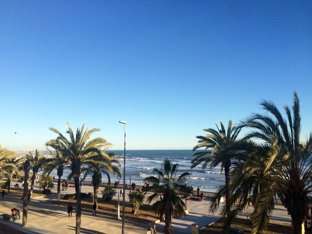 Apartaments Mare Nostrum Sitges Rum bild